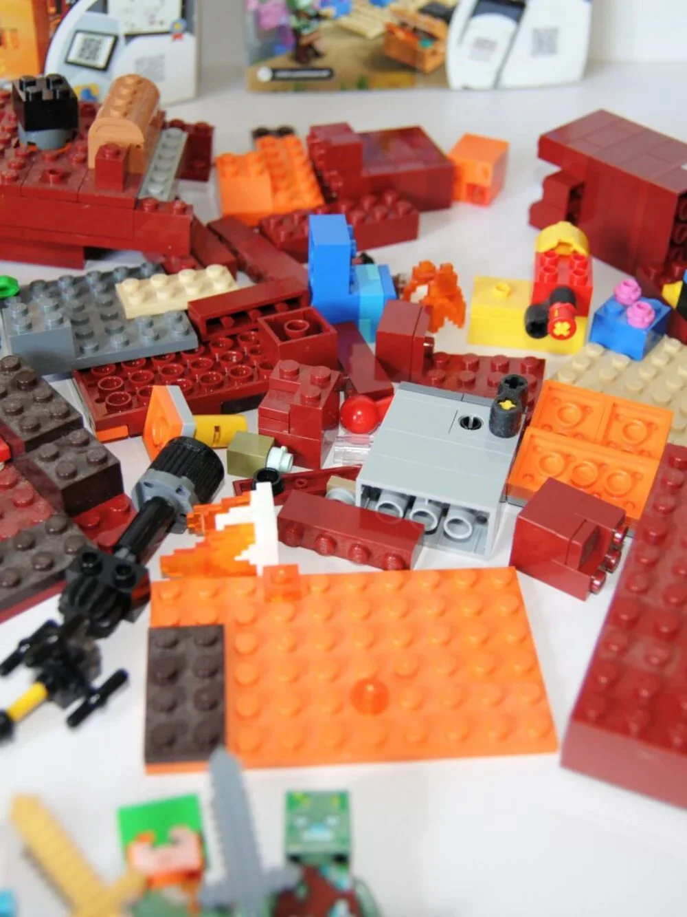 Lego Minecraft Sets 21154 & 21164 w/instructions no box
